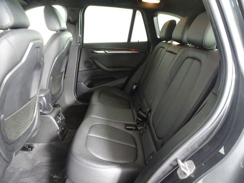 Used 2017 BMW X1 xDrive28i image 14