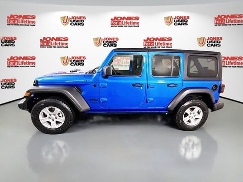 Used 2021 Jeep Wrangler Unlimited Sport image 13