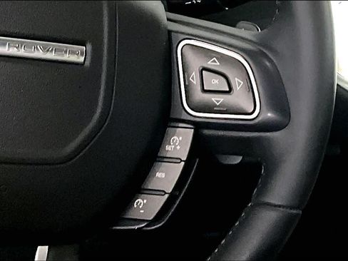 Used 2018 Land Rover Range Rover Evoque HSE AWD/4WD image 25