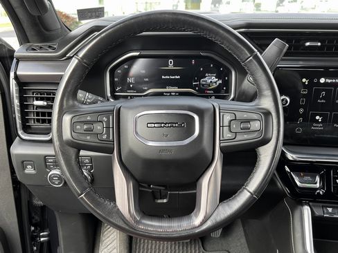 Used 2024 GMC Sierra 2500 Denali Ultimate image 26