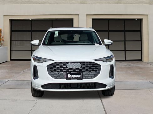 New 2025 Audi Q5 Premium Plus image 2