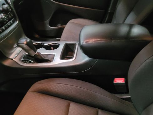 Used 2019 Jeep Grand Cherokee Laredo image 26