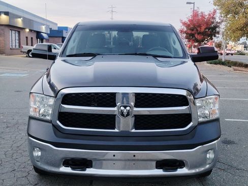 Used 2018 RAM 1500 ST w/ SXT Appearance Group image 8