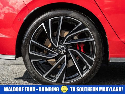 Used 2024 Volkswagen GTI Autobahn image 20