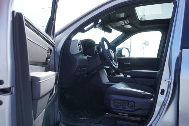 Used 2026 Toyota Tundra Platinum AWD/4WD image 20