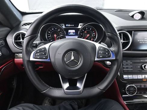 Used 2018 Mercedes-Benz SL 550 image 17