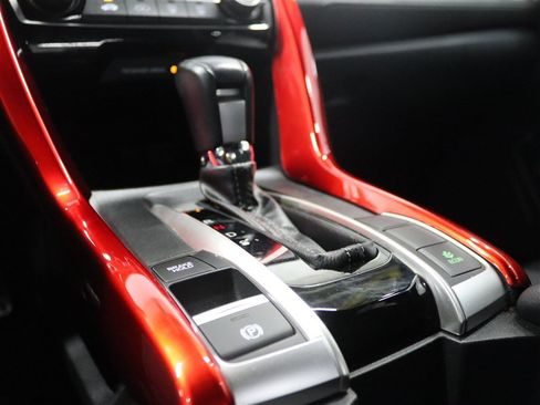 Used 2020 Honda Civic Sport image 36