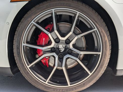 New 2025 Porsche Taycan 4S AWD/4WD image 28