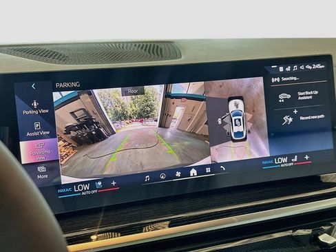New 2027 BMW X6 xDrive40i AWD/4WD image 14