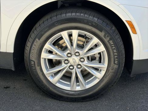 Used 2022 Cadillac XT5 Luxury AWD/4WD image 9