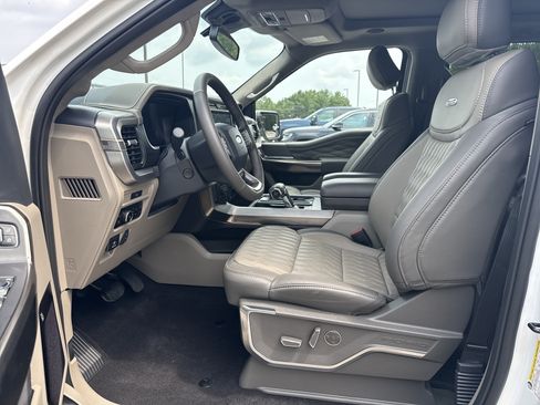 Used 2026 Ford F150 Platinum w/ Equipment Group 703A Plus AWD/4WD image 9