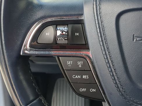 Used 2017 Lincoln Continental Black Label w/ Climate Package AWD/4WD image 23