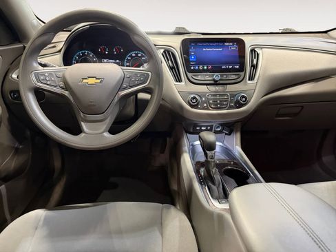 Used 2023 Chevrolet Malibu LT image 11