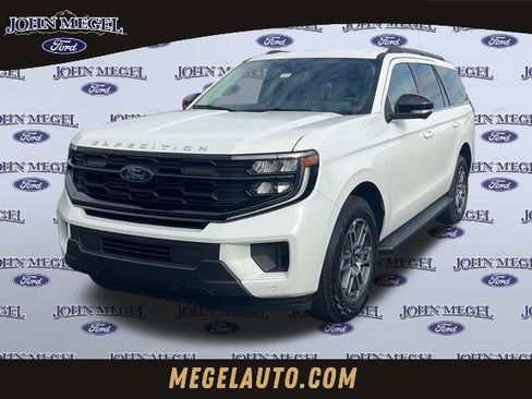 New 2026 Ford Expedition Active image 1