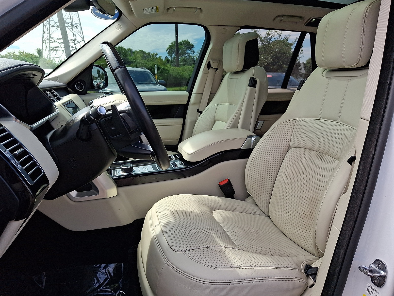 Used 2021 Land Rover Range Rover Westminster Edition AWD/4WD image 13
