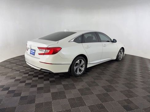 Certified 2018 Honda Accord EX-L image 7