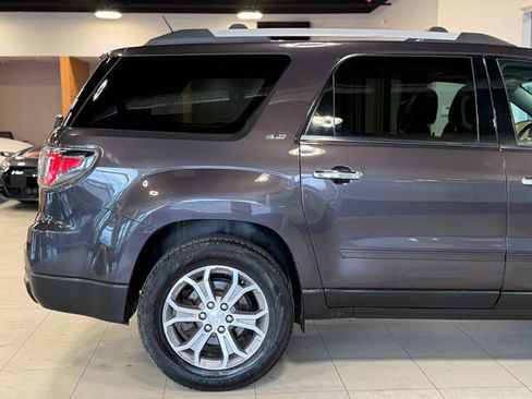 Used 2013 GMC Acadia SLT image 17