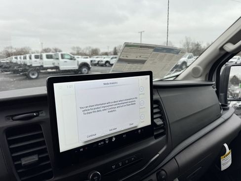 New 2026 Ford Transit 250 148 Medium Roof image 26