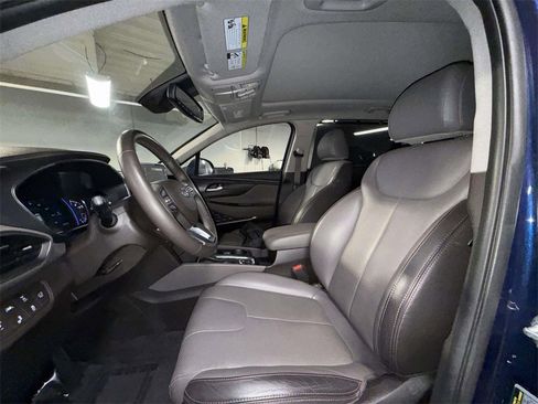 Used 2020 Hyundai Santa Fe Limited image 2
