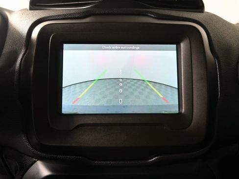 Used 2020 Jeep Renegade Altitude image 28