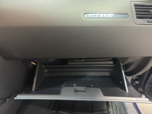 Used 2013 Dodge Challenger R/T Plus RWD image 24