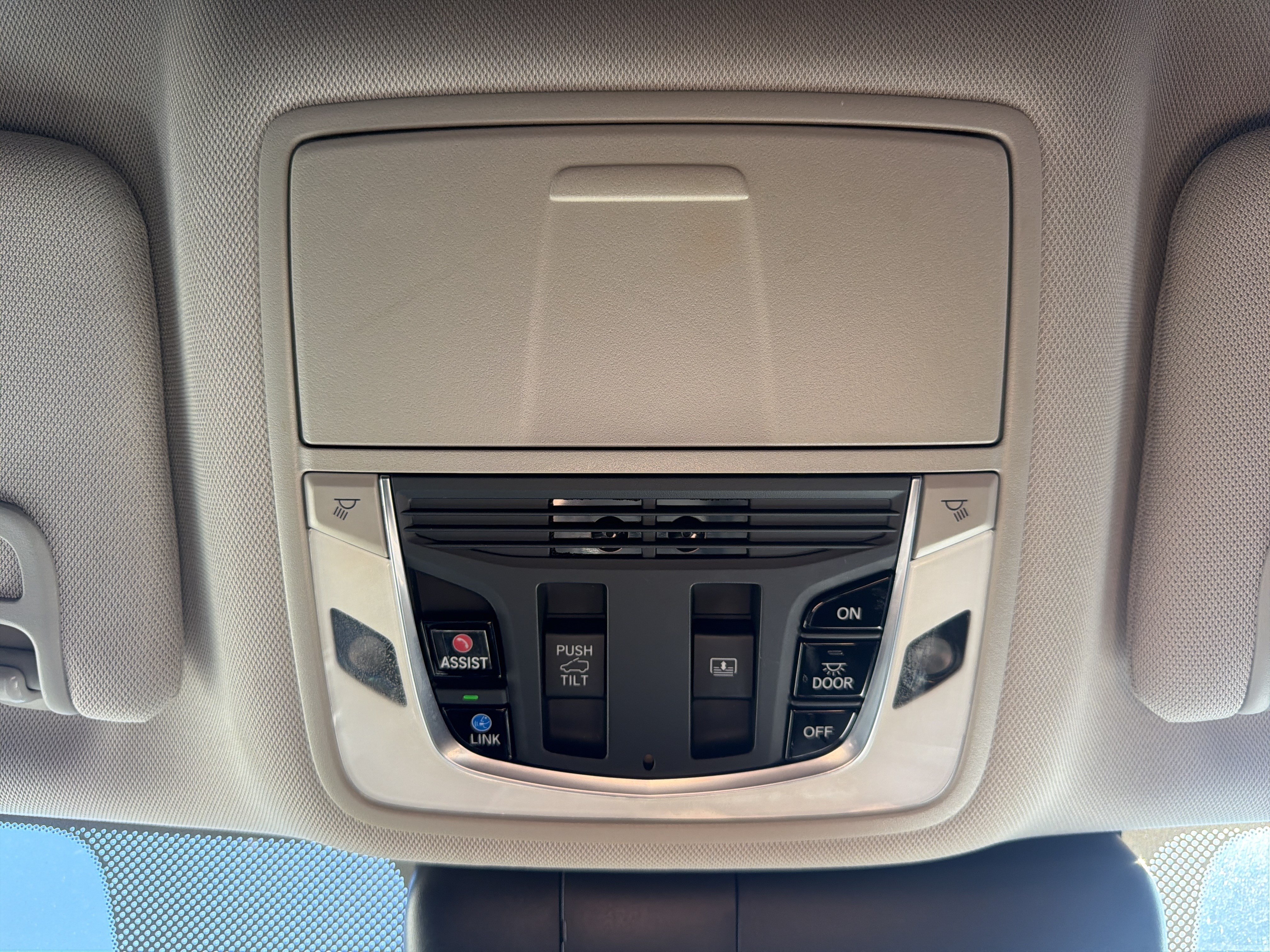 Used 2020 Acura RDX w/ Technology Package FWD image 23