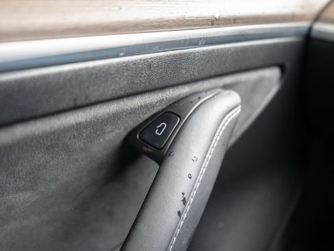 Used 2023 Tesla Model 3 Standard Range image 23