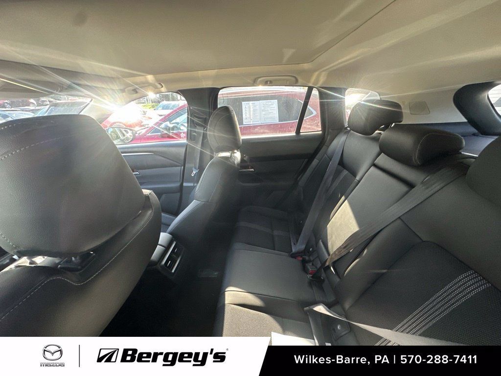 Certified 2024 MAZDA CX-50 AWD 2.5 S w/ Cargo Package image 11