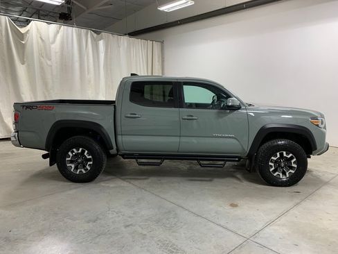 Used 2023 Toyota Tacoma TRD Off-Road image 26