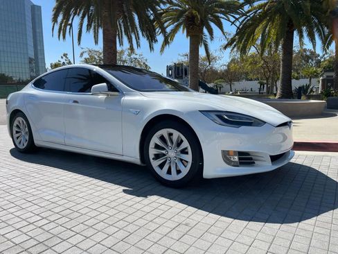 Used 2016 Tesla Model S 75 image 6
