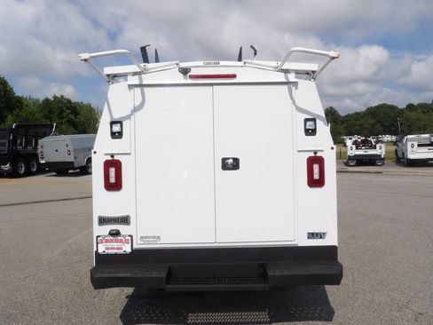 Used 2020 GMC Savana 3500 w/ Power Convenience Package RWD image 6
