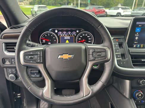 Used 2021 Chevrolet Tahoe Premier w/ Premium Package image 20