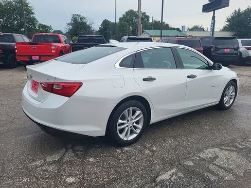 Used 2016 Chevrolet Malibu LT FWD image 8