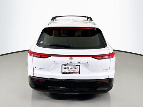 New 2026 Toyota Crown Signia image 6