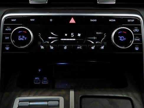 Used 2024 Genesis GV80 3.5T Prestige image 44