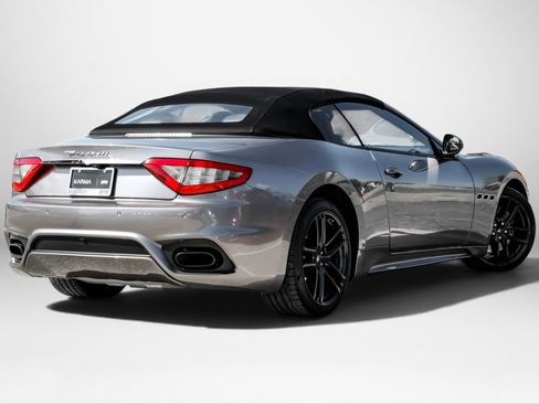 Used 2018 Maserati GranTurismo Sport RWD image 9