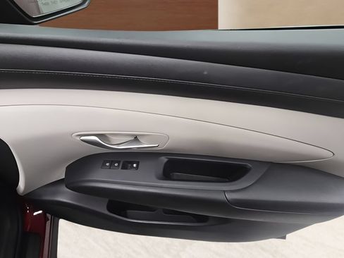Certified 2025 Hyundai Tucson SEL AWD/4WD image 24