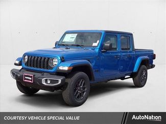 New 2025 Jeep Gladiator Sport video 1