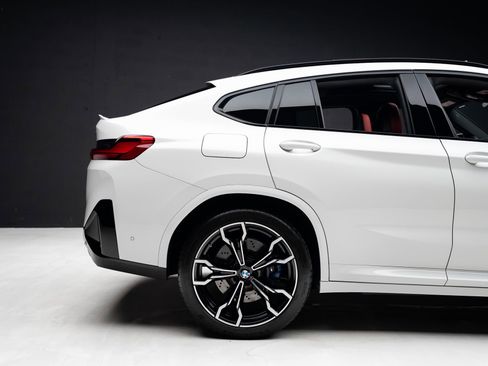 Used 2024 BMW X4 M AWD/4WD image 38