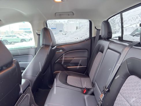 Used 2018 Chevrolet Colorado Z71 image 31