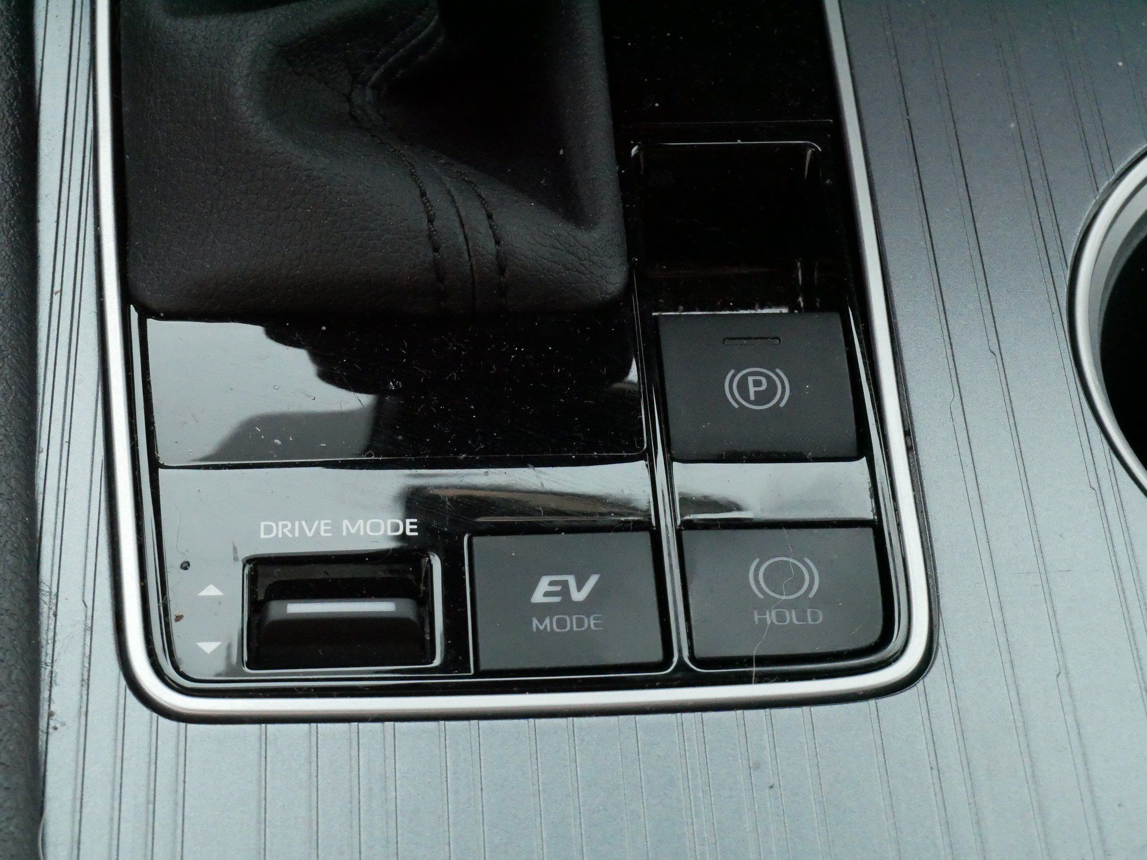 Certified 2026 Toyota Sienna LE FWD image 29