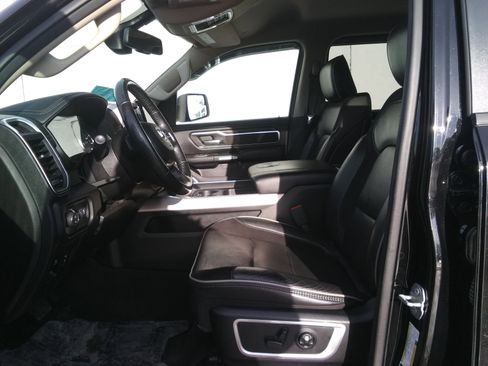Used 2020 RAM 1500 Laramie image 13