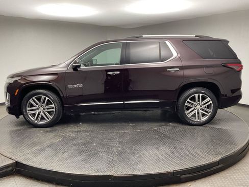 Used 2023 Chevrolet Traverse High Country w/ LPO, Floor Liner Package AWD/4WD image 4