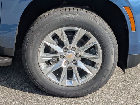 New 2026 Chevrolet Suburban Premier w/ Sun And Tow Package image 12