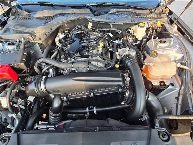 Used 2024 Ford Mustang Coupe RWD image 21