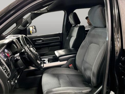 Used 2019 RAM 1500 Big Horn AWD/4WD image 8