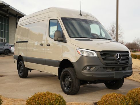 New 2026 Mercedes-Benz Sprinter 2500 image 1