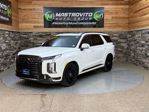 Used 2024 Hyundai Palisade Calligraphy image 5