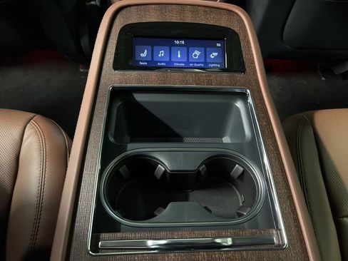 New 2026 Lincoln Navigator Reserve AWD/4WD image 43