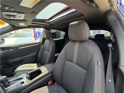 Used 2018 Honda Civic EX image 20
